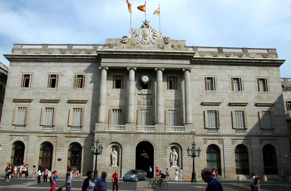 Barcelona - Ayuntamiento 1.jpg